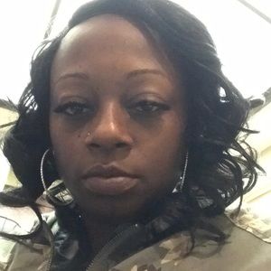 Meet your Posher, Latisa